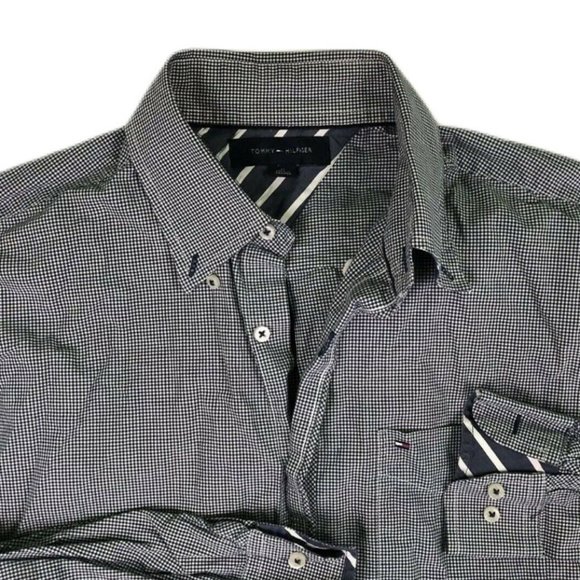 TOMMY HILFIGER CHECKERED BLUE BUTTON DOWN MENS M - Picture 2 of 7